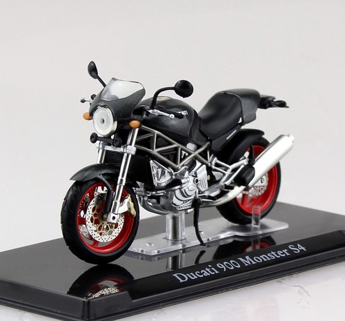 Ducati 900 monster 24 - ducati,